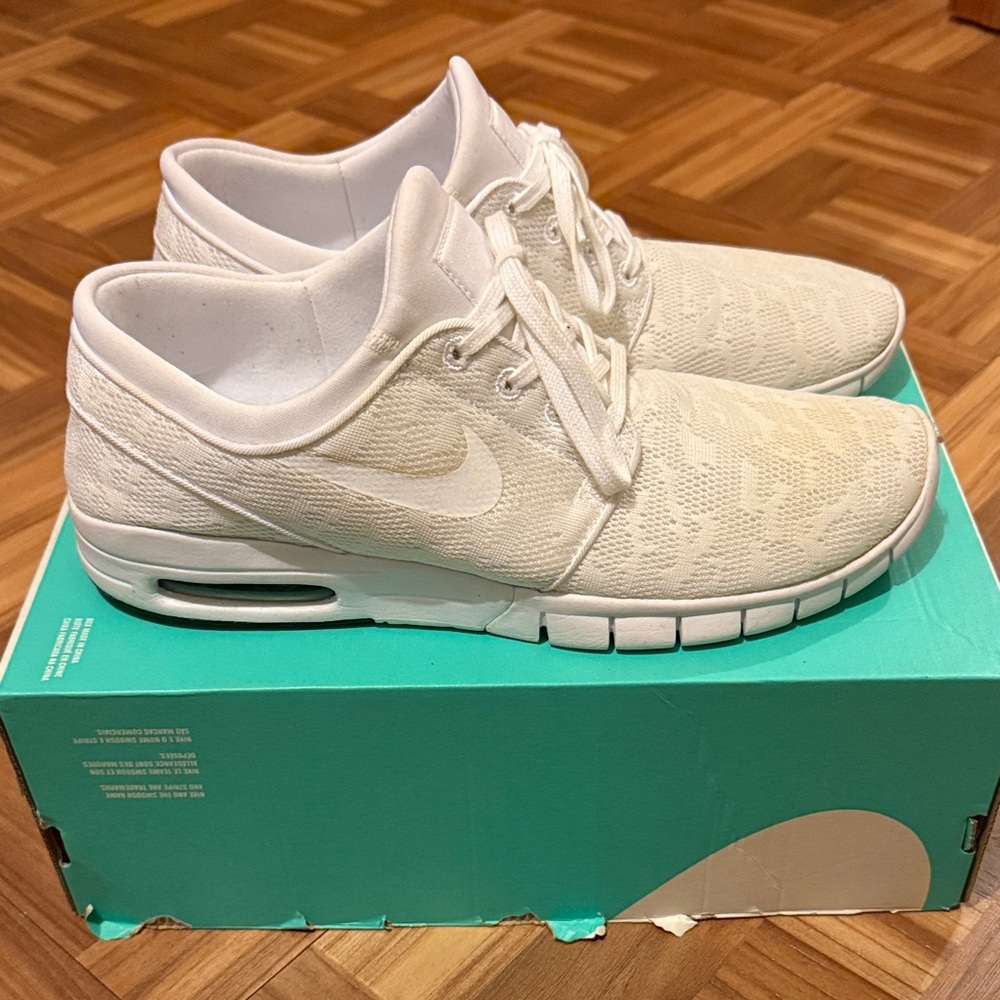Nike Air SB Off-White Sneakers Men’s Size 10.5